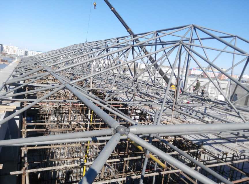 湖州商贸城屋顶网架工程